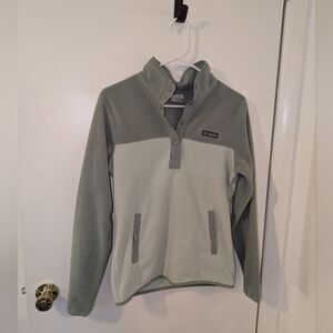 Columbia Sage and Light Gray Fleece Jacket